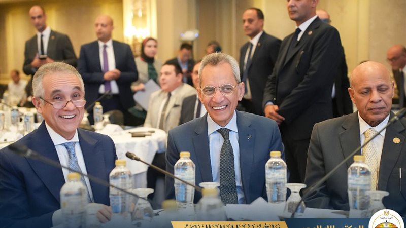 وزير الشئون النيابية 