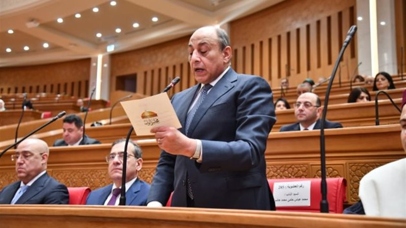  الفريق محمد عباس حلمي رئيس لجنة الدفاع والأمن القومي
