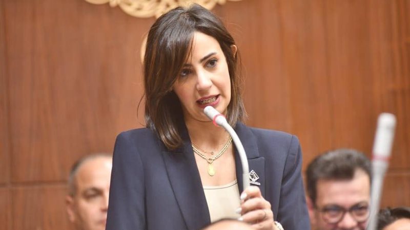 النائبة يوستينا رامي 