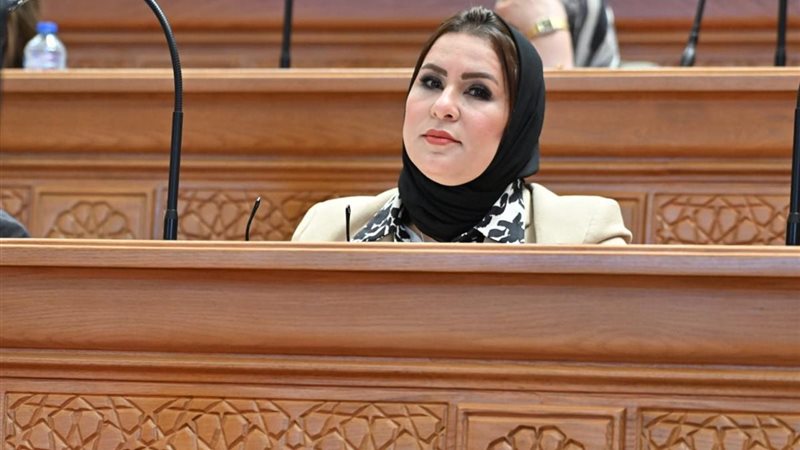 النائبة نيفين الكاتب 