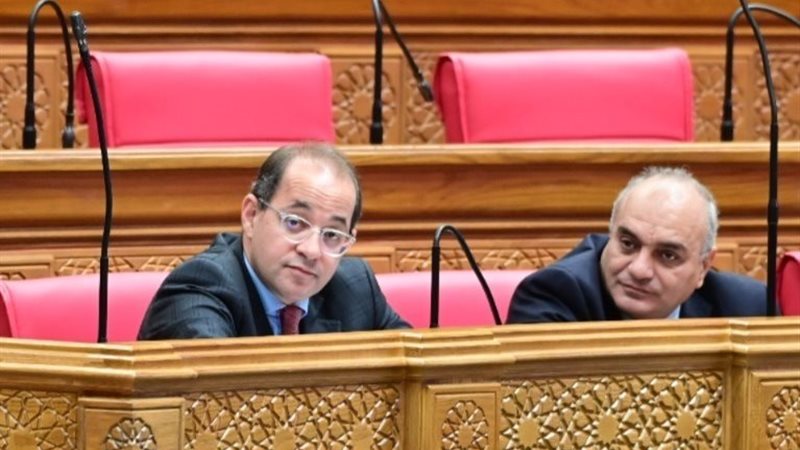 وزير المالية 