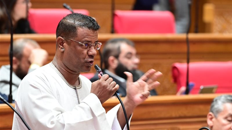  النائب عبد الرحمن