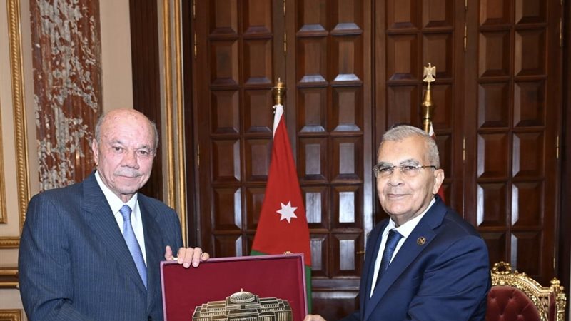 المستشار عصام فريد ورئيس مجلس الأعيان الأردني