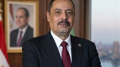 النائب أشرف امين  