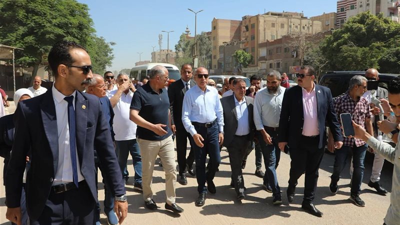 جولة محافظ القاهرة 