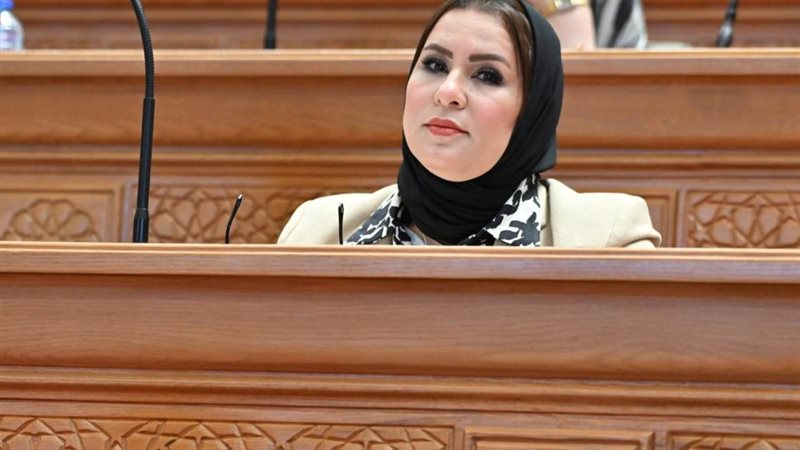 النائبة نيفين الكاتب