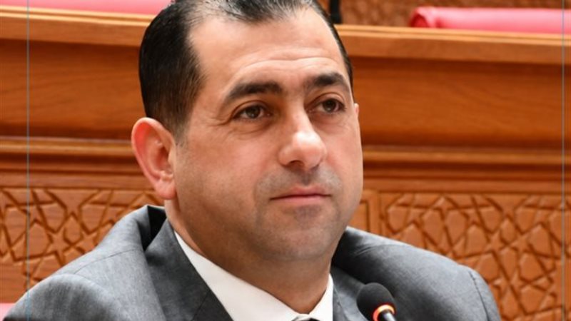 النائب محمود عبادة