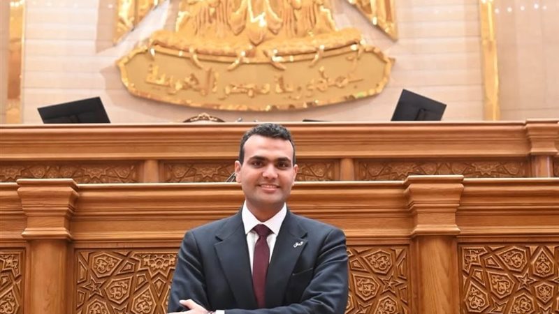 النائب حسين هريدي 