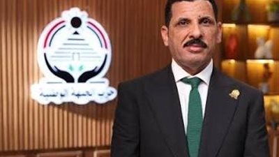 موسى أبو عكيرش يعتذر للفريق كامل الوزير بعد تصويره أثناء تناول الطعام