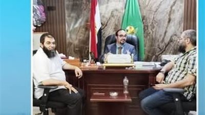 حمادة سليمان يبحث مع وكيل صحة الفيوم ملفات المستشفيات ومطالب المرضى