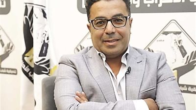 النائب باسل عادل  