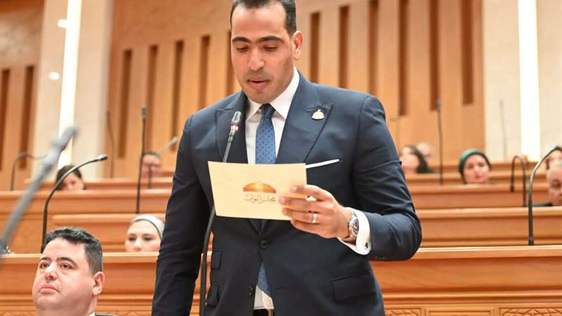 محمود حسين طاهر وكيل