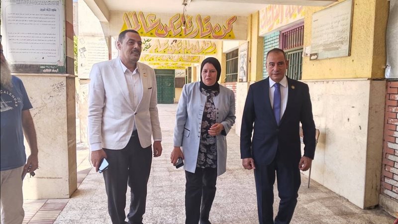 النائب اشرف امين