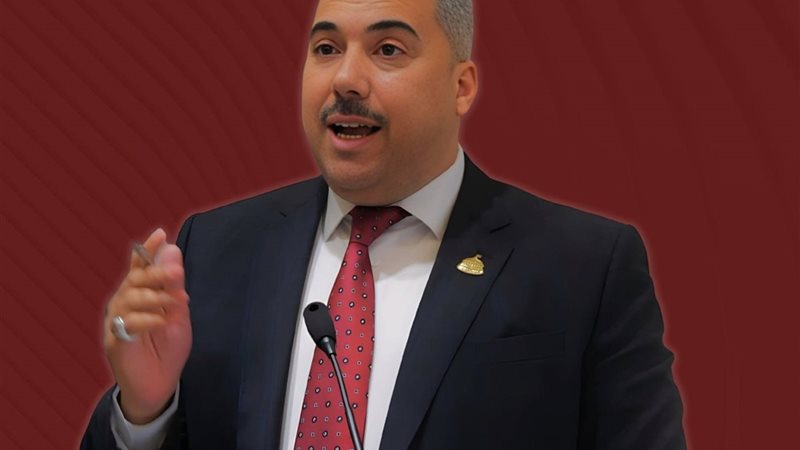 النائب عبداللطيف