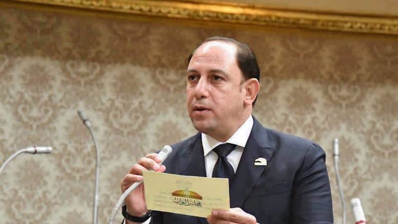 النائب محمد عيد عبد