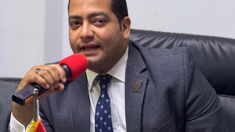 الدكتور أحمد عبدالعال