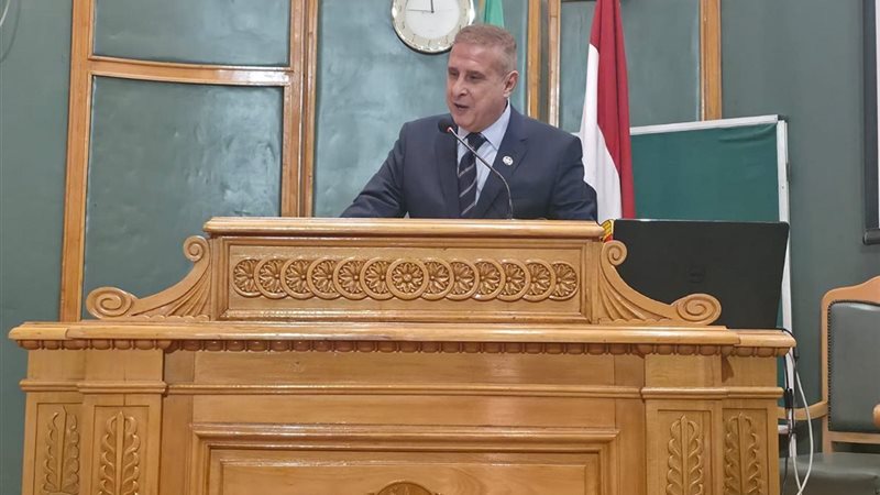 الدكتور محسن البطران،